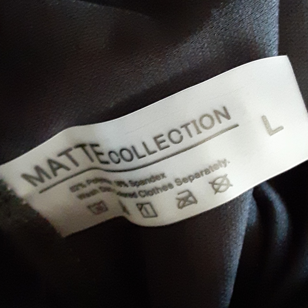 Matte Collection one piece connecting bikini set - Picture 3 of 3